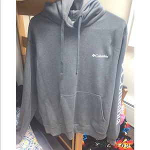 Columbia Sweatshirt